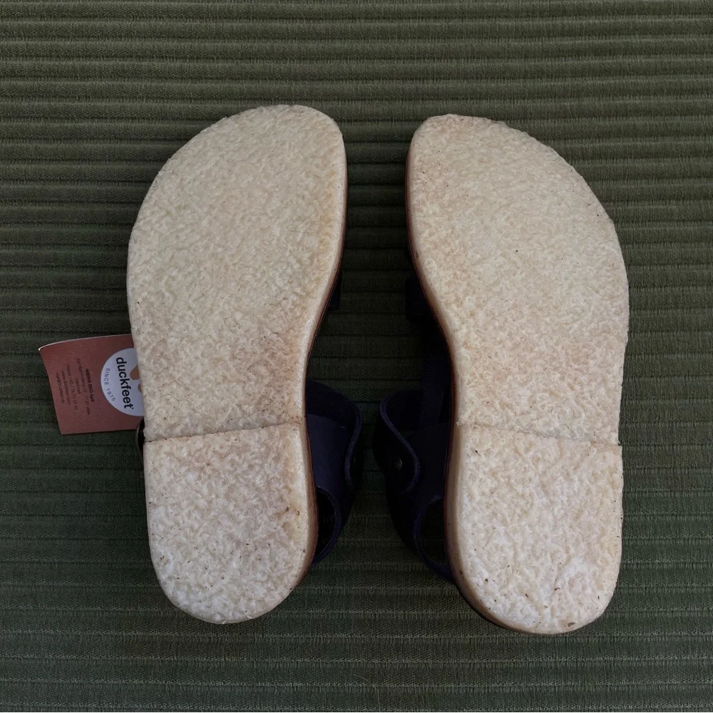 Duckfeet Ringkøbing Fisherman Sandals in Plum - Picture 4 of 8